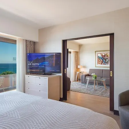 Four Seasons Отель 5*