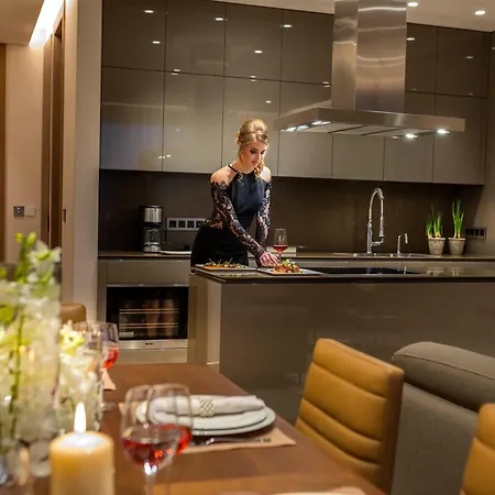 Отель Four Seasons Agios Tychonas