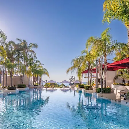 Four Seasons 5* Agios Tychonas