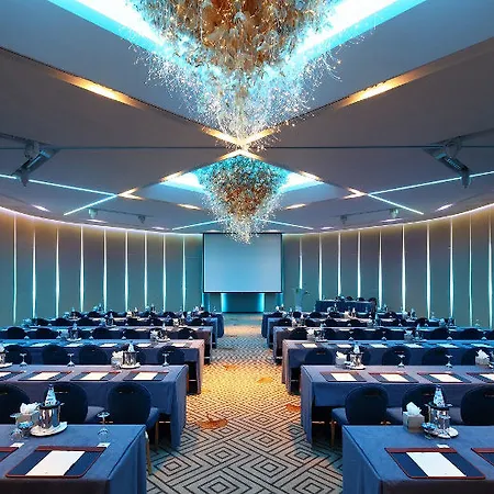 Four Seasons Agios Tychonas
