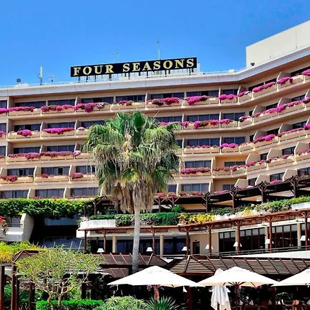 Отель Four Seasons 5*