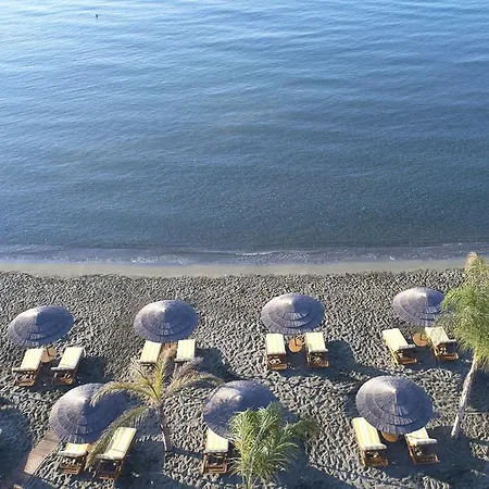 Отель Four Seasons Agios Tychonas