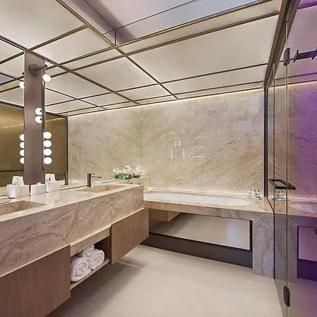 Hotel Four Seasons