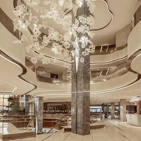 Four Seasons 5* Agios Tychonas