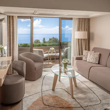 Hotel Four Seasons
