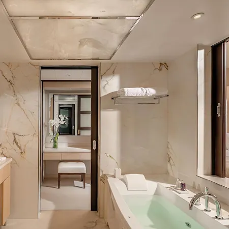 Hotel Four Seasons Agios Tychonas