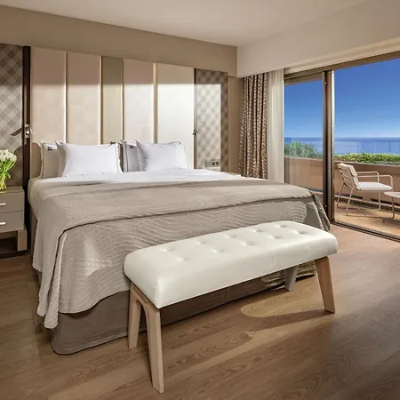 Four Seasons Agios Tychonas