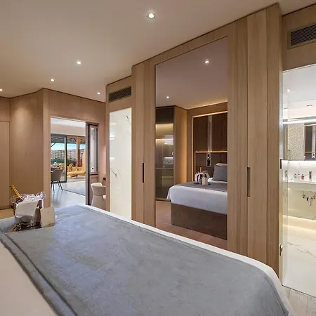 Four Seasons 5* Agios Tychonas