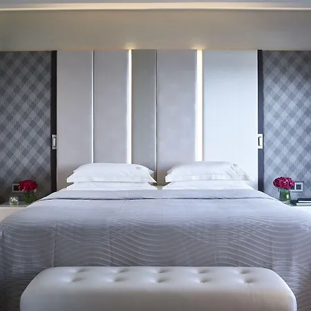Four Seasons 5*
