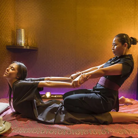 Four Seasons 5* Agios Tychonas