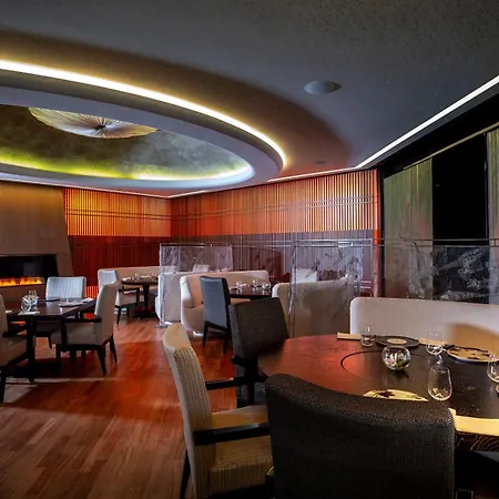 Hotel Four Seasons Agios Tychonas