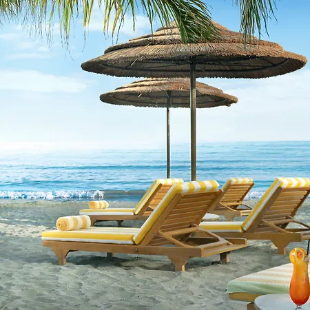 Four Seasons 5* Agios Tychonas