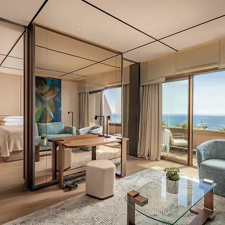 Hotel Four Seasons