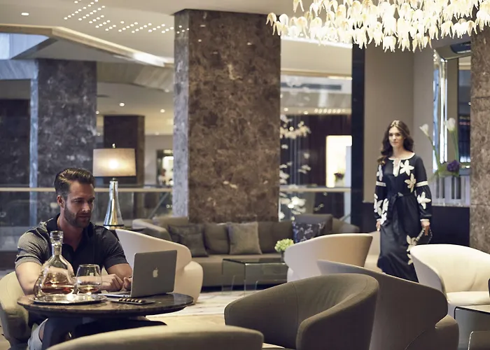 Hotel Four Seasons 5*