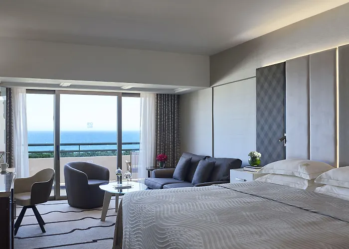 Hotel Four Seasons Agios Tychonas