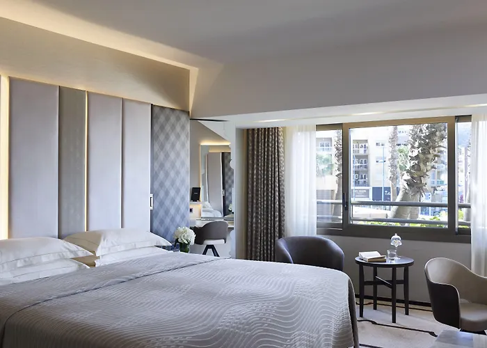 Four Seasons 5* Agios Tychonas