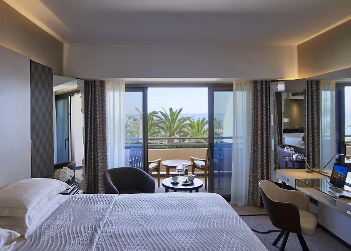 Four Seasons מלון