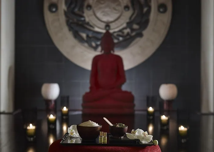 Four Seasons מלון